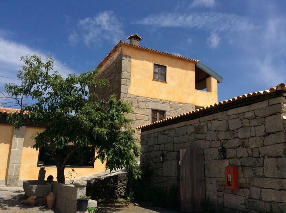 Agro-Turismo Quinta Do Pendao Villa Santa Cruz da Trapa Eksteriør billede